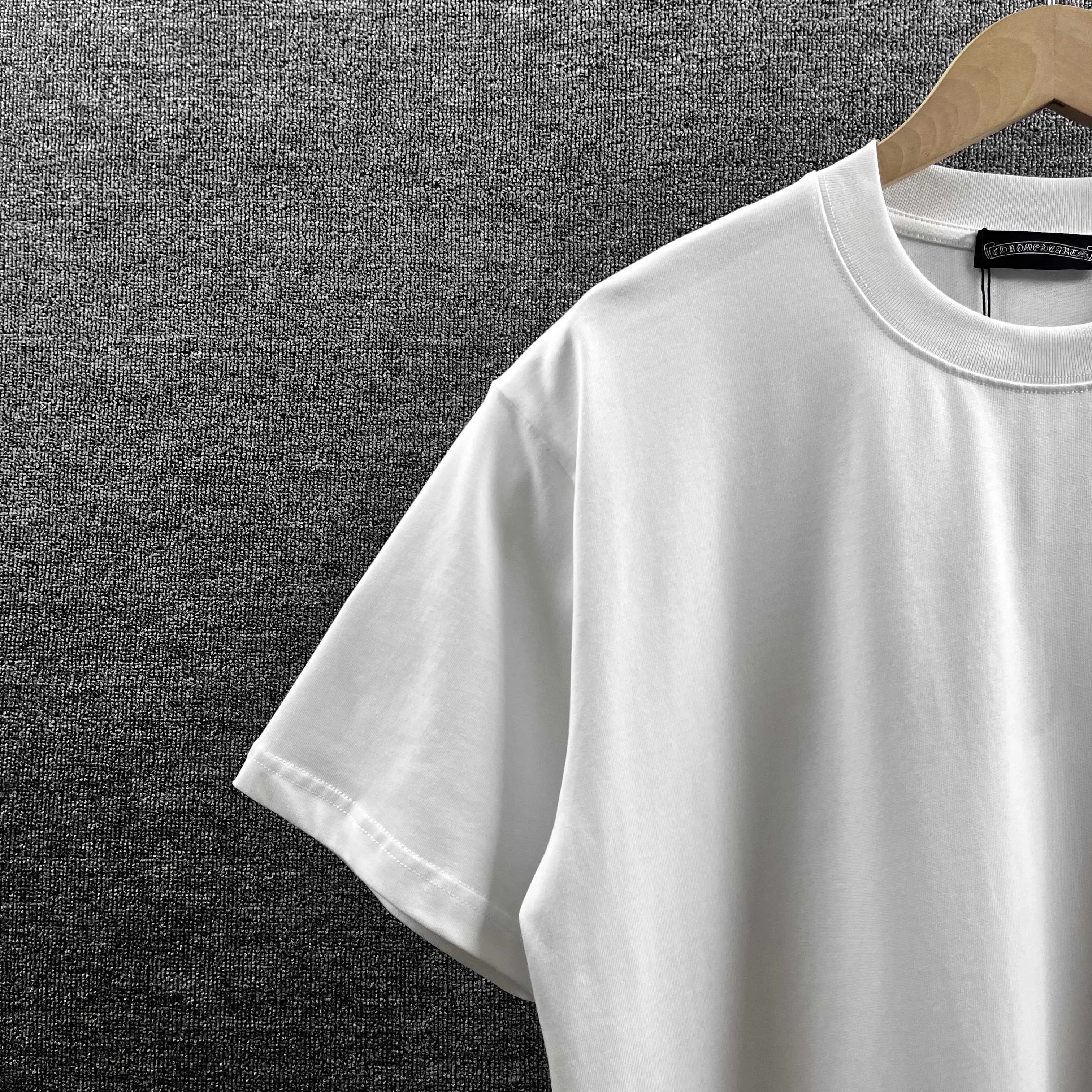 CH* * *2025 New Arrival Classic + T Same Style ：Black White Size： S （90-130 ） M （120-150 ） L （140-165 ） XL （160-180 ） XXL （180 ）